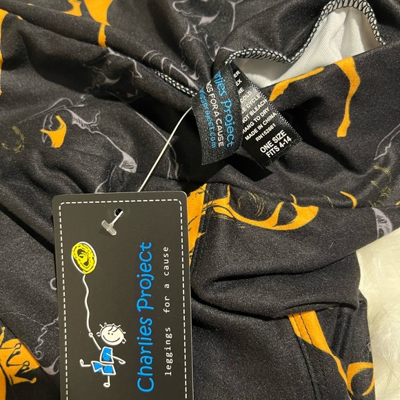 Charlie’s Project Deer Leggings - Picture 3 of 3